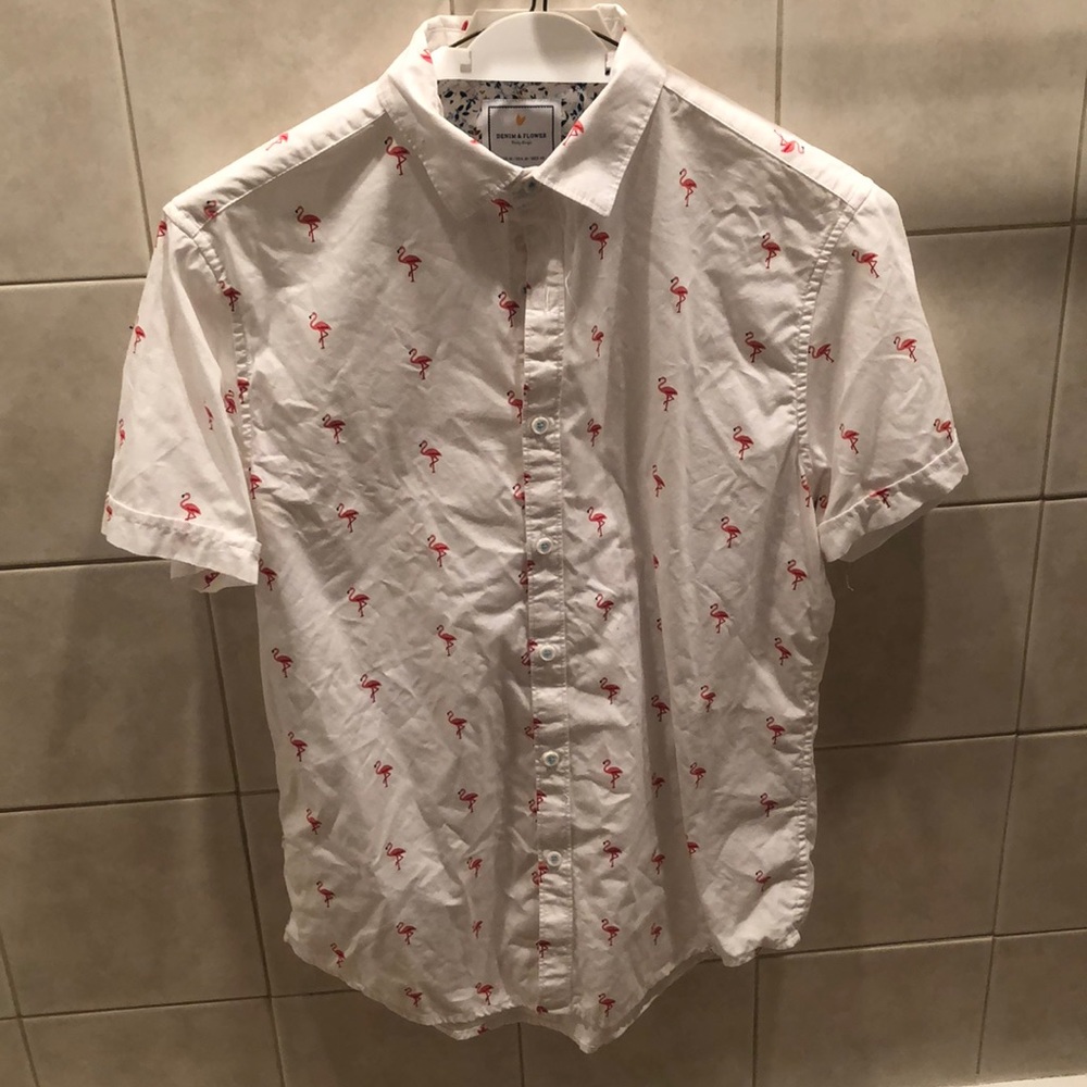 Denim & Flower ShortSleeve Button Down Dress Shirt